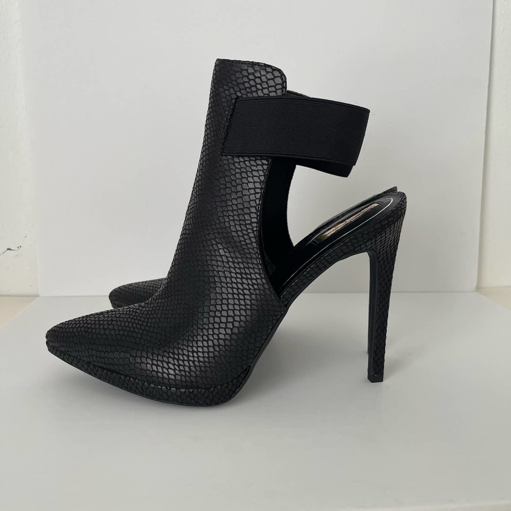 Jessica Simpson Black Snakeskin Platform Sandals Bootie Heels Size 11